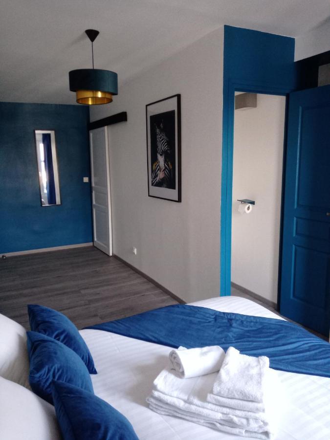 Les Remparts Hotell La Madelaine-sous-Montreuil Eksteriør bilde